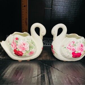 Floral Swan Planters